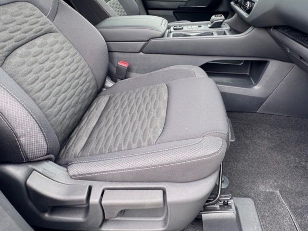 2025 NISSAN PATHFINDER - Image 24