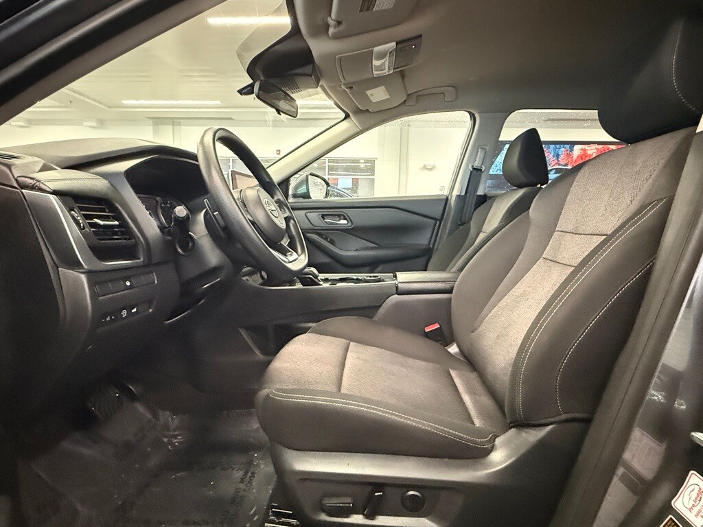 2024 NISSAN ROGUE - Image 18