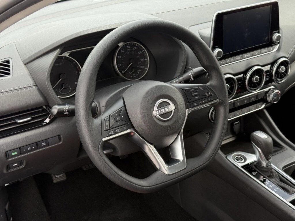 2025 NISSAN SENTRA - Image 15