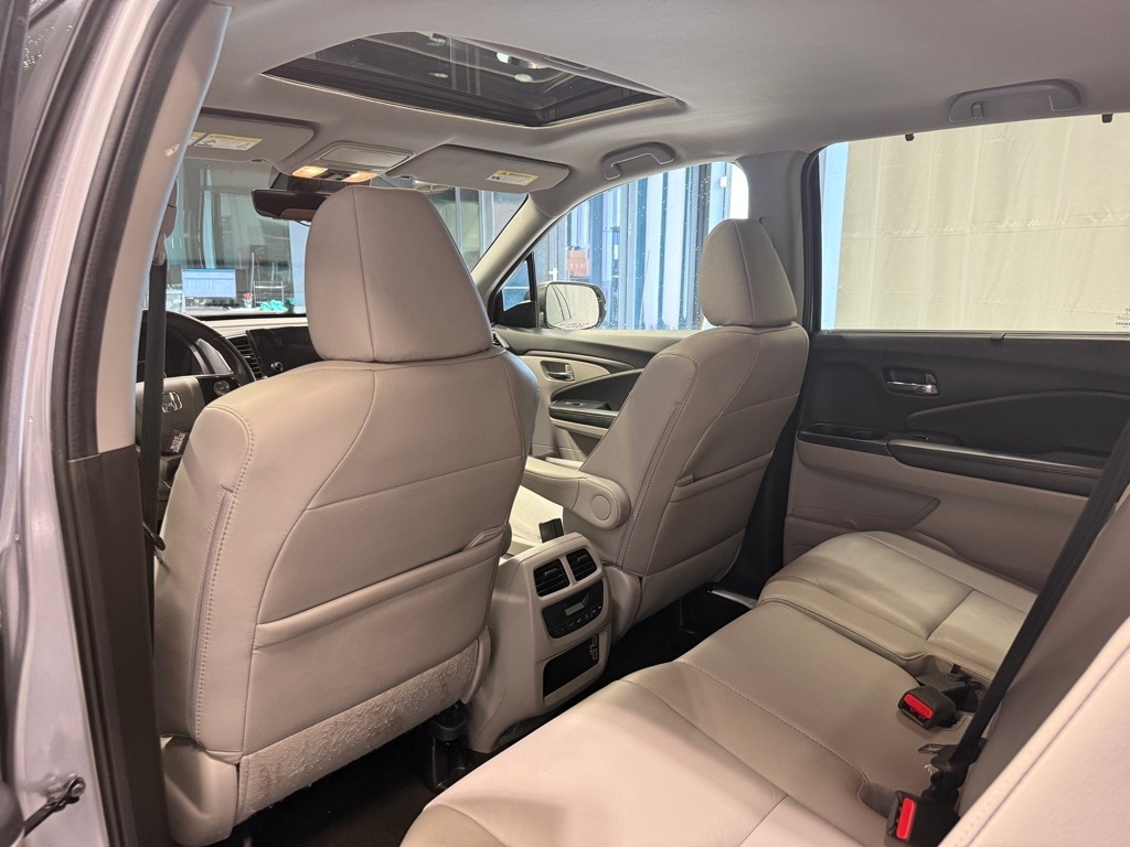 2022 HONDA PILOT - Image 24