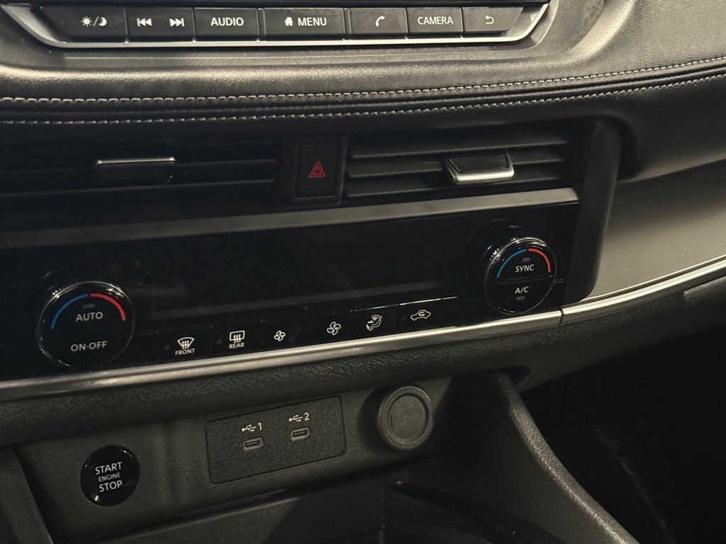 2024 NISSAN ROGUE - Image 12