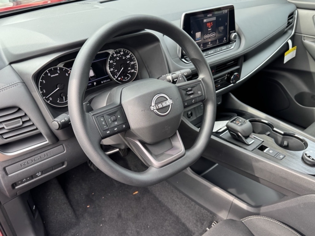 2025 NISSAN ROGUE - Image 15