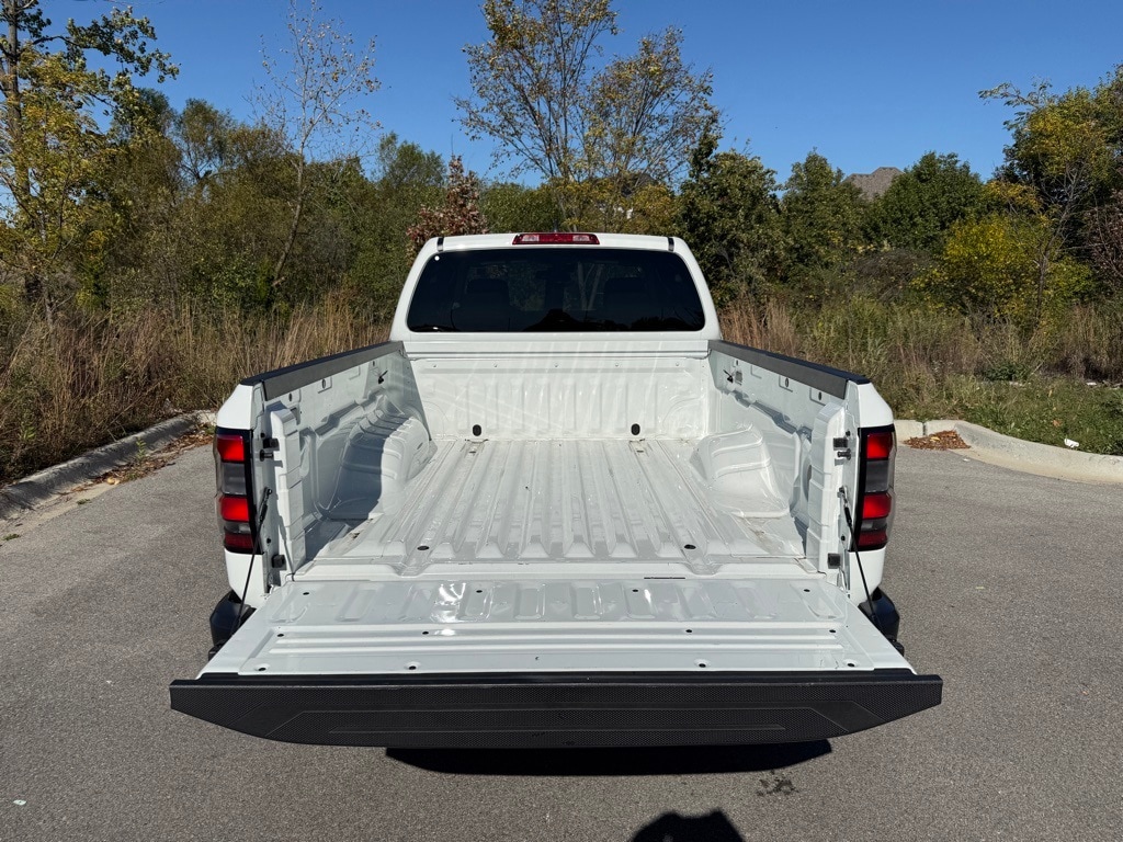 2025 NISSAN FRONTIER - Image 6