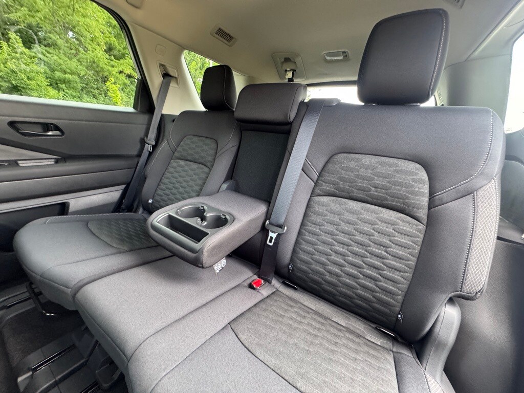 2025 NISSAN PATHFINDER - Image 24