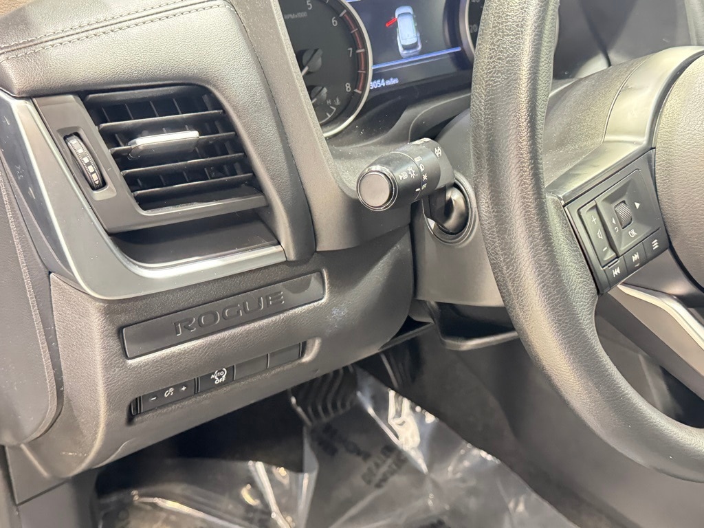 2023 NISSAN ROGUE - Image 16