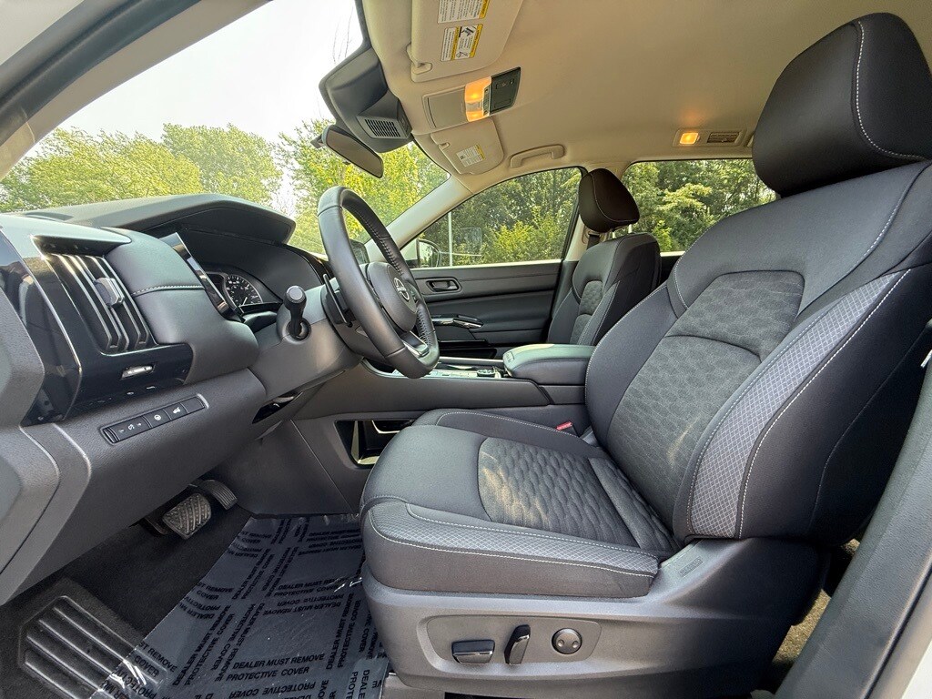 2025 NISSAN PATHFINDER - Image 19