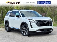 2026 Nissan Pathfinder Platinum SUV