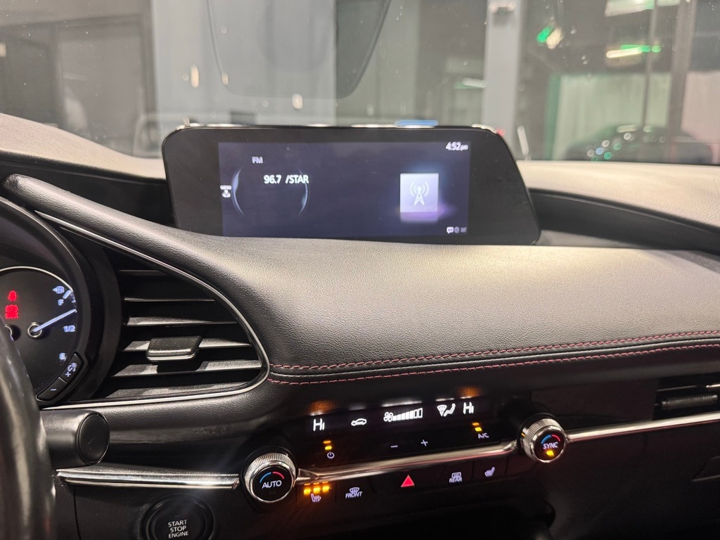 2023 MAZDA MAZDA3 - Image 8