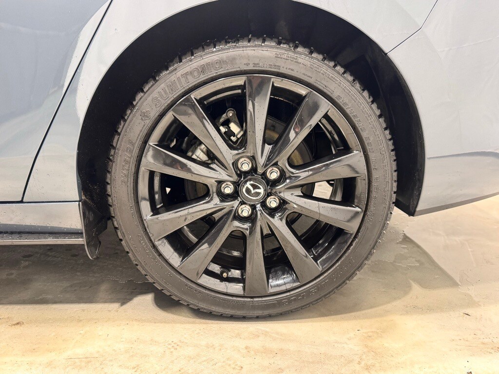 2023 MAZDA MAZDA3 - Image 12