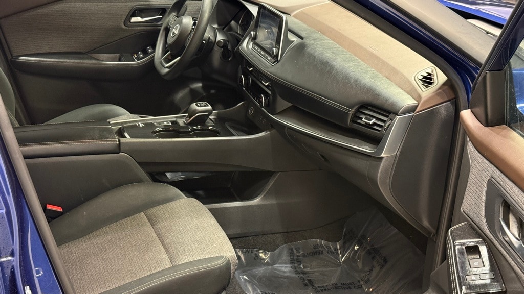 2023 NISSAN ROGUE - Image 28