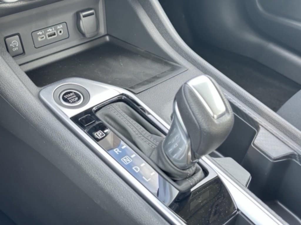 2025 NISSAN SENTRA - Image 10