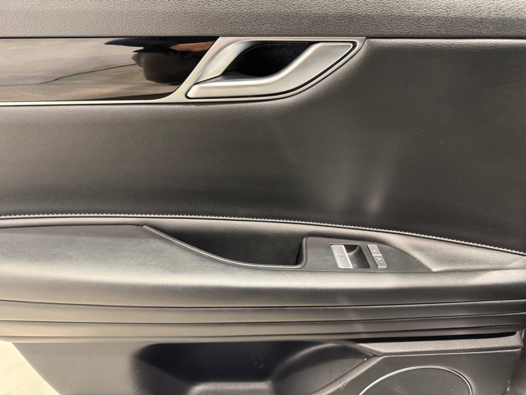 2023 GENESIS G80 - Image 22