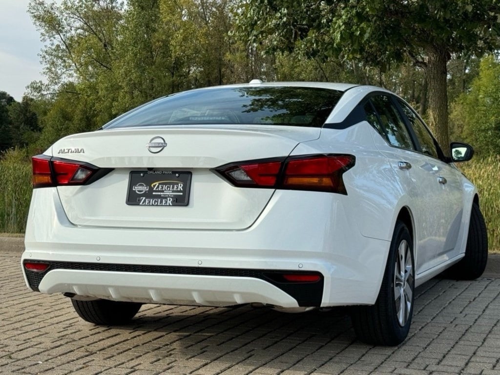2025 NISSAN ALTIMA - Image 8