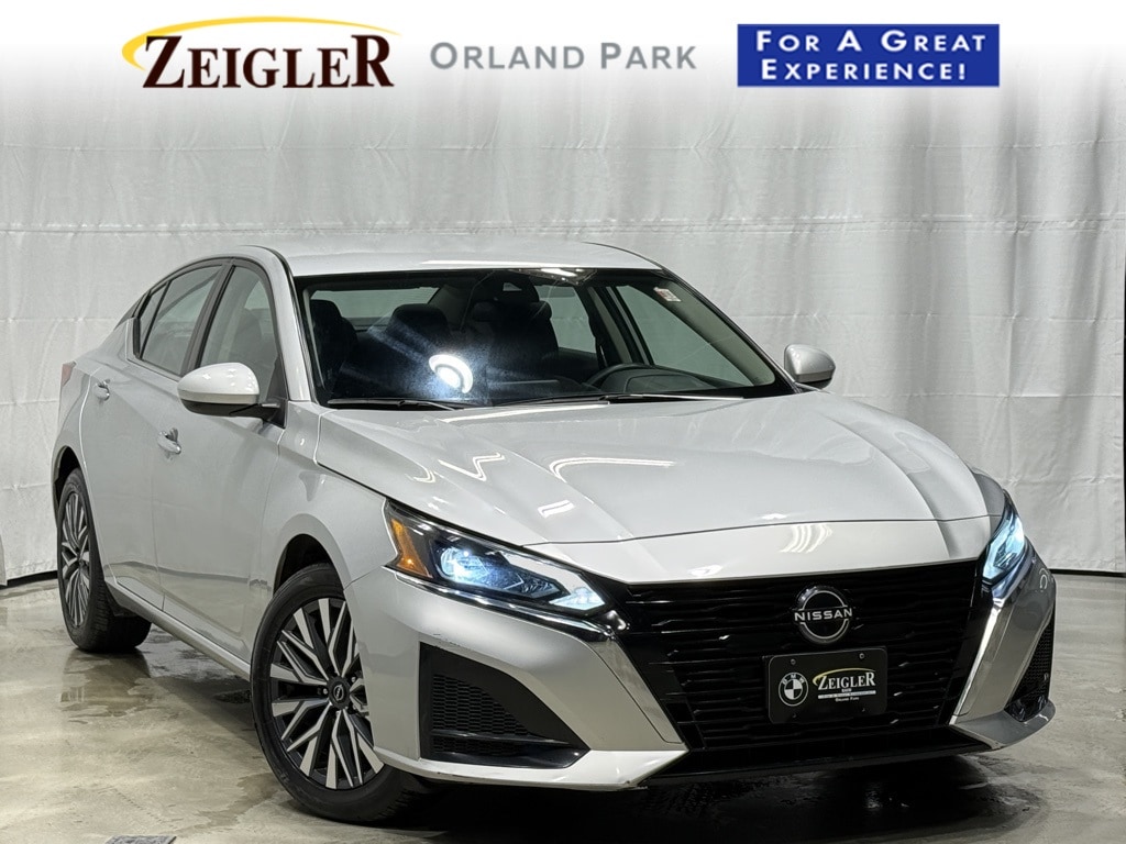 2023 NISSAN ALTIMA - Image 1