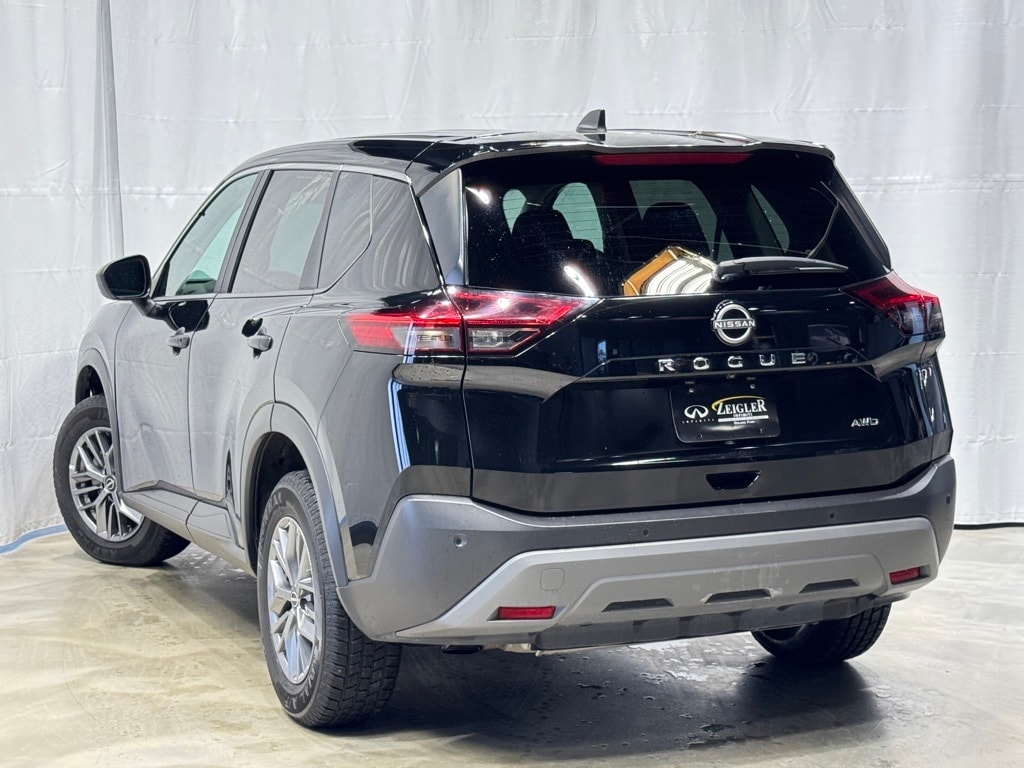 2023 NISSAN ROGUE - Image 4