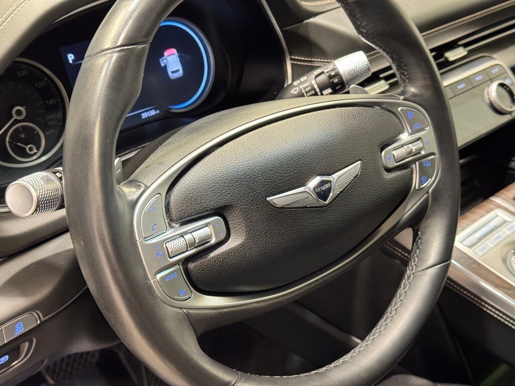 2024 GENESIS GV80 - Image 15