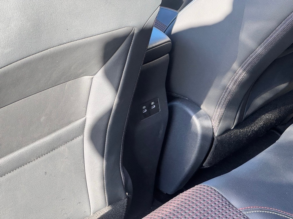 2025 NISSAN KICKS MPV - Image 21