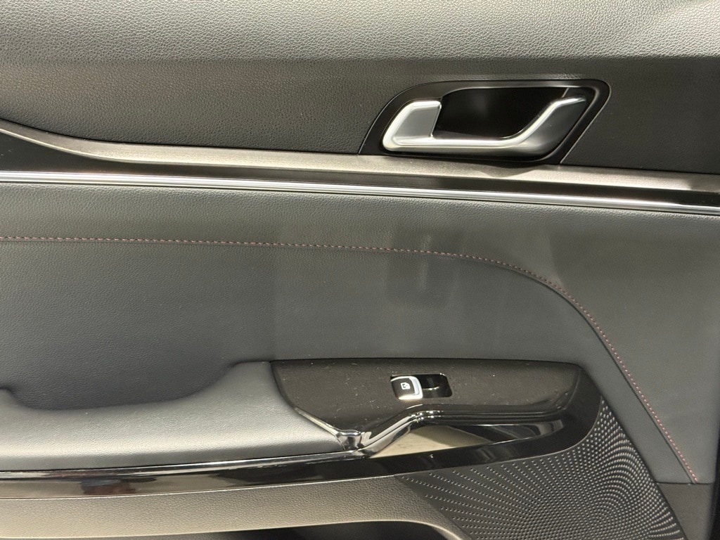 2024 KIA K5 - Image 26