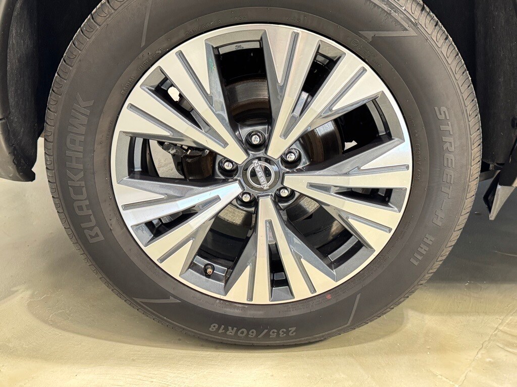 2023 NISSAN ROGUE - Image 9