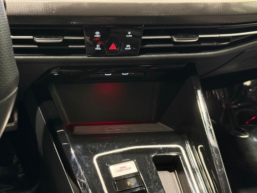 2024 VOLKSWAGEN GOLF GTI - Image 19