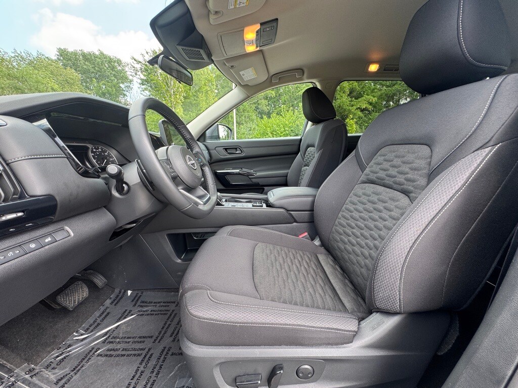 2025 NISSAN PATHFINDER - Image 19