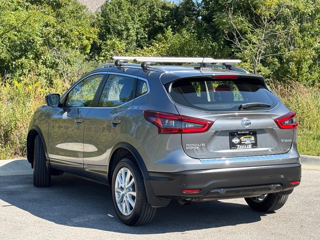 2021 Nissan Rogue Sport SV photo 4