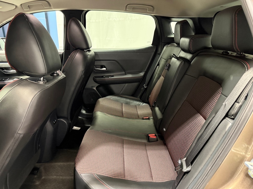 2025 NISSAN KICKS MPV - Image 16