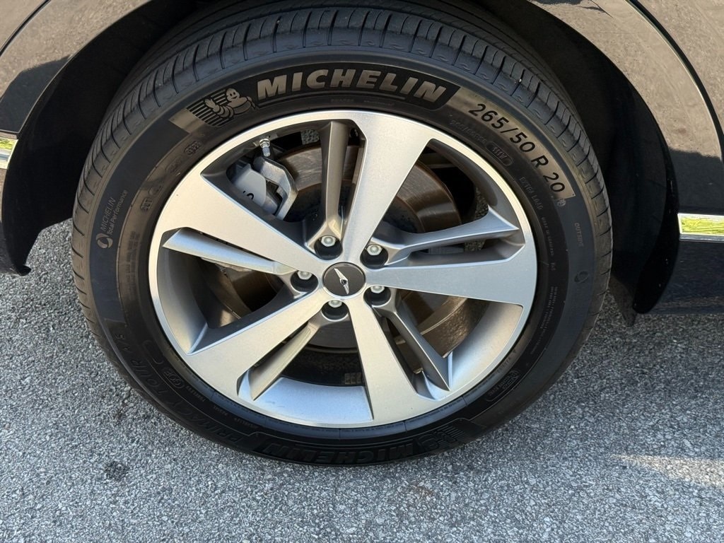 2024 GENESIS GV80 - Image 8