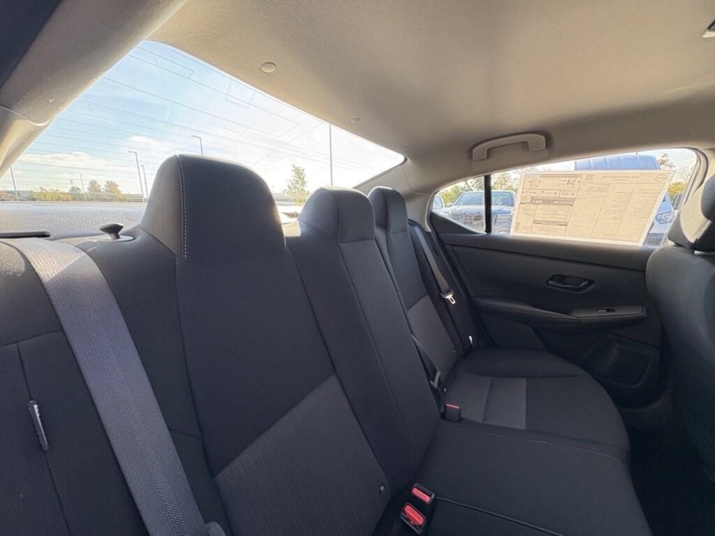 2025 NISSAN SENTRA - Image 22