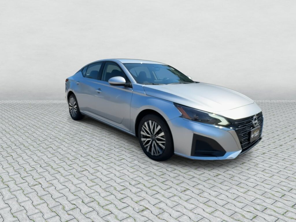 Certified 2023 Nissan Altima 2.5 SV Sedan