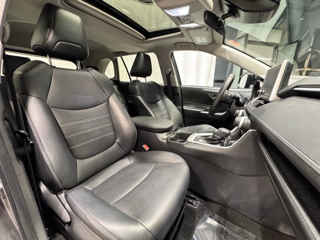 2023 TOYOTA RAV4 - Image 28