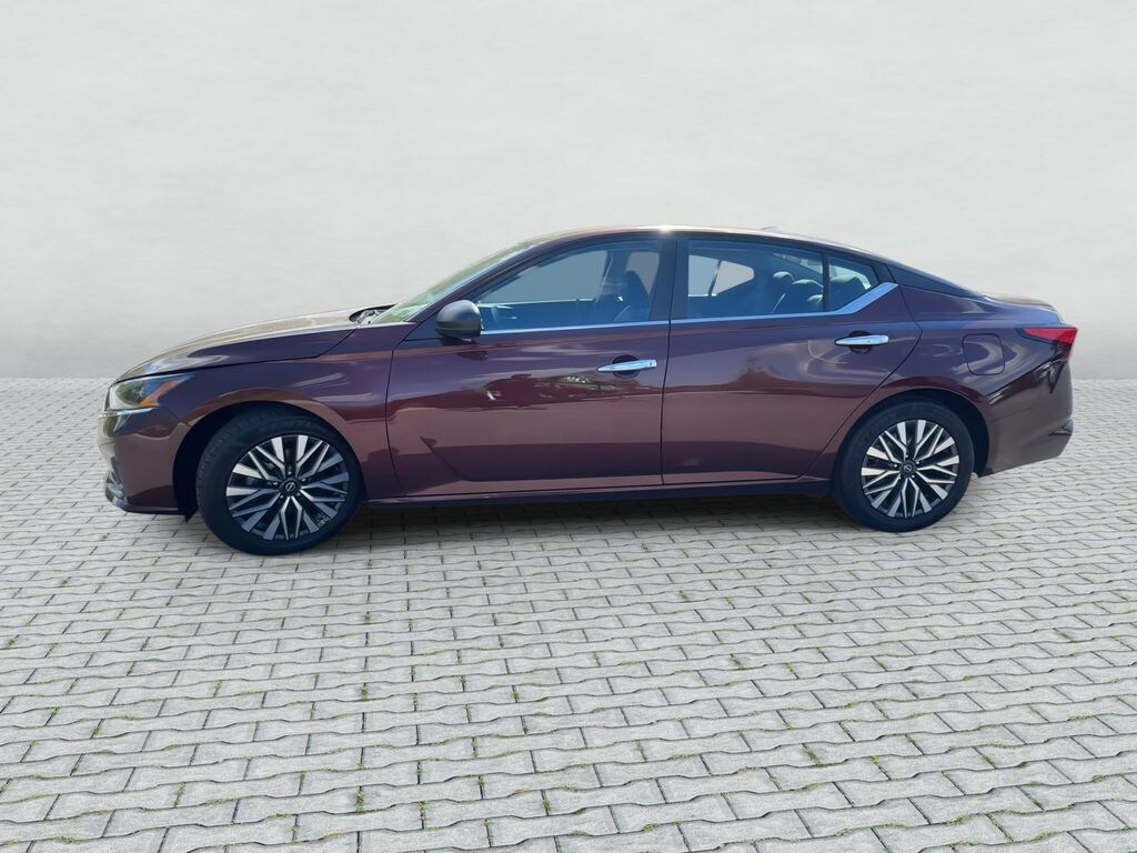 Certified 2024 Nissan Altima 2.5 SV Sedan