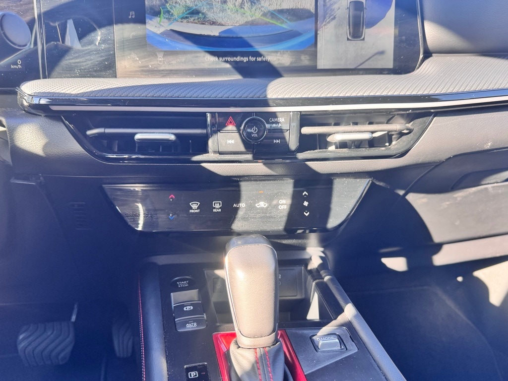 2025 NISSAN KICKS MPV - Image 8