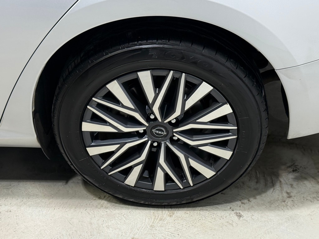2023 NISSAN ALTIMA - Image 9