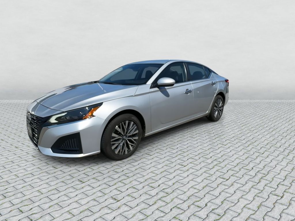 Certified 2023 Nissan Altima 2.5 SV Sedan