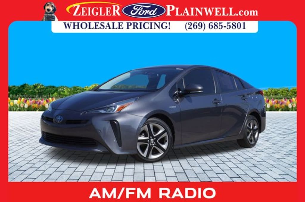 Used 2020 Toyota Prius L Hatchback