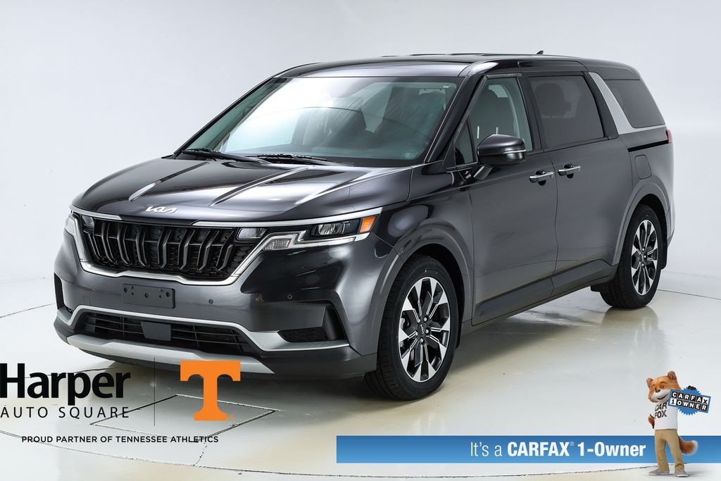 Used 2024 Kia Carnival EX Minivan/Van