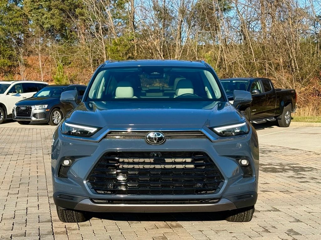 Used 2025 Toyota Grand Highlander Platinum SUV