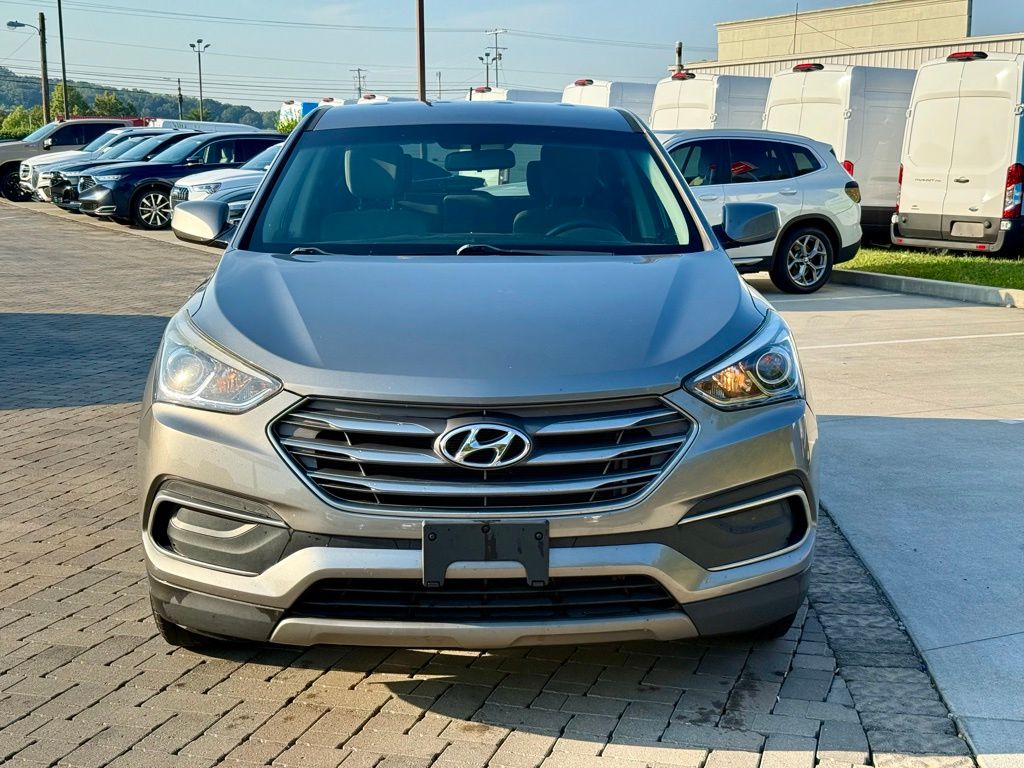 2018 Hyundai Santa Fe Sport Base photo 2