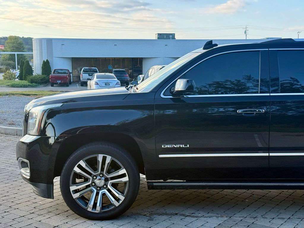 2019 Gmc Yukon Denali photo 4
