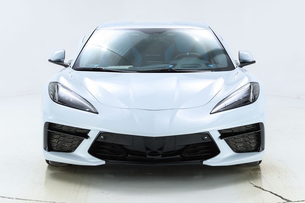 2022 Chevrolet Corvette Stingray 3LT photo 2