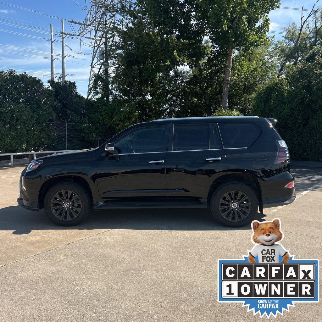 2023 Lexus GX 460 Premium photo 2