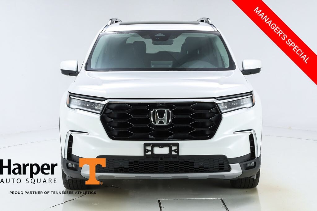 Used 2025 Honda Pilot Elite SUV