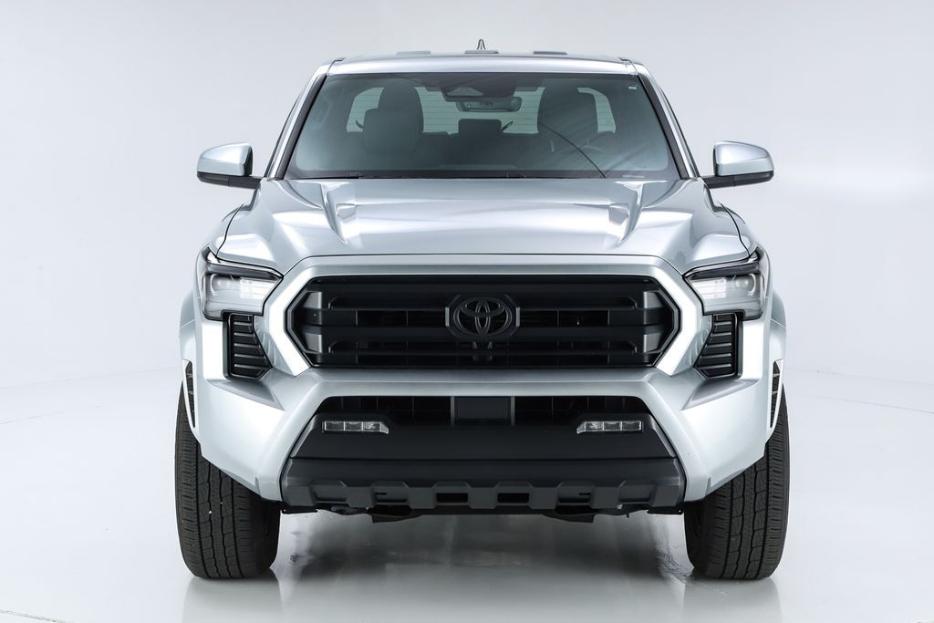 Used 2025 Toyota Tacoma SR5 Truck