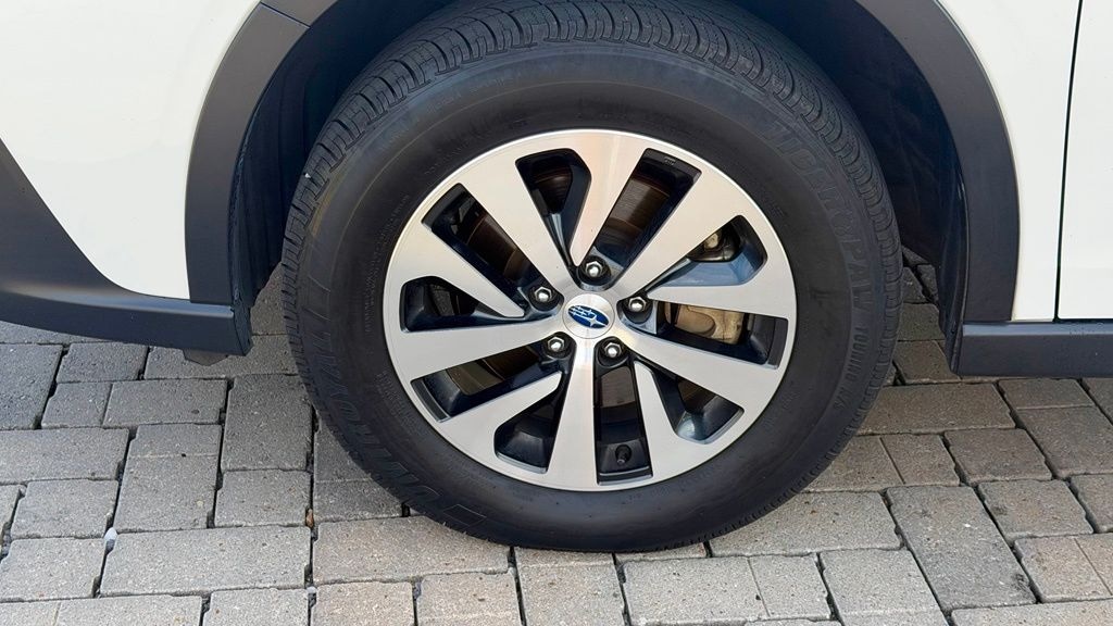 Used 2022 Subaru Outback Premium SUV