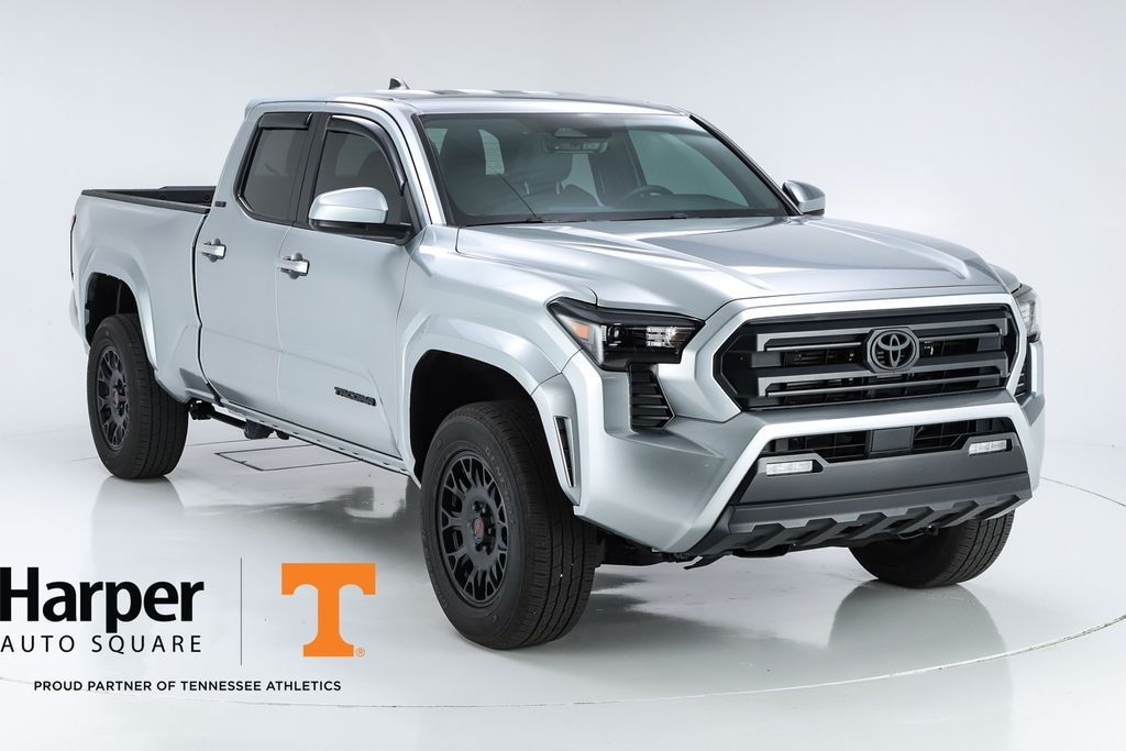Used 2025 Toyota Tacoma SR5 Truck