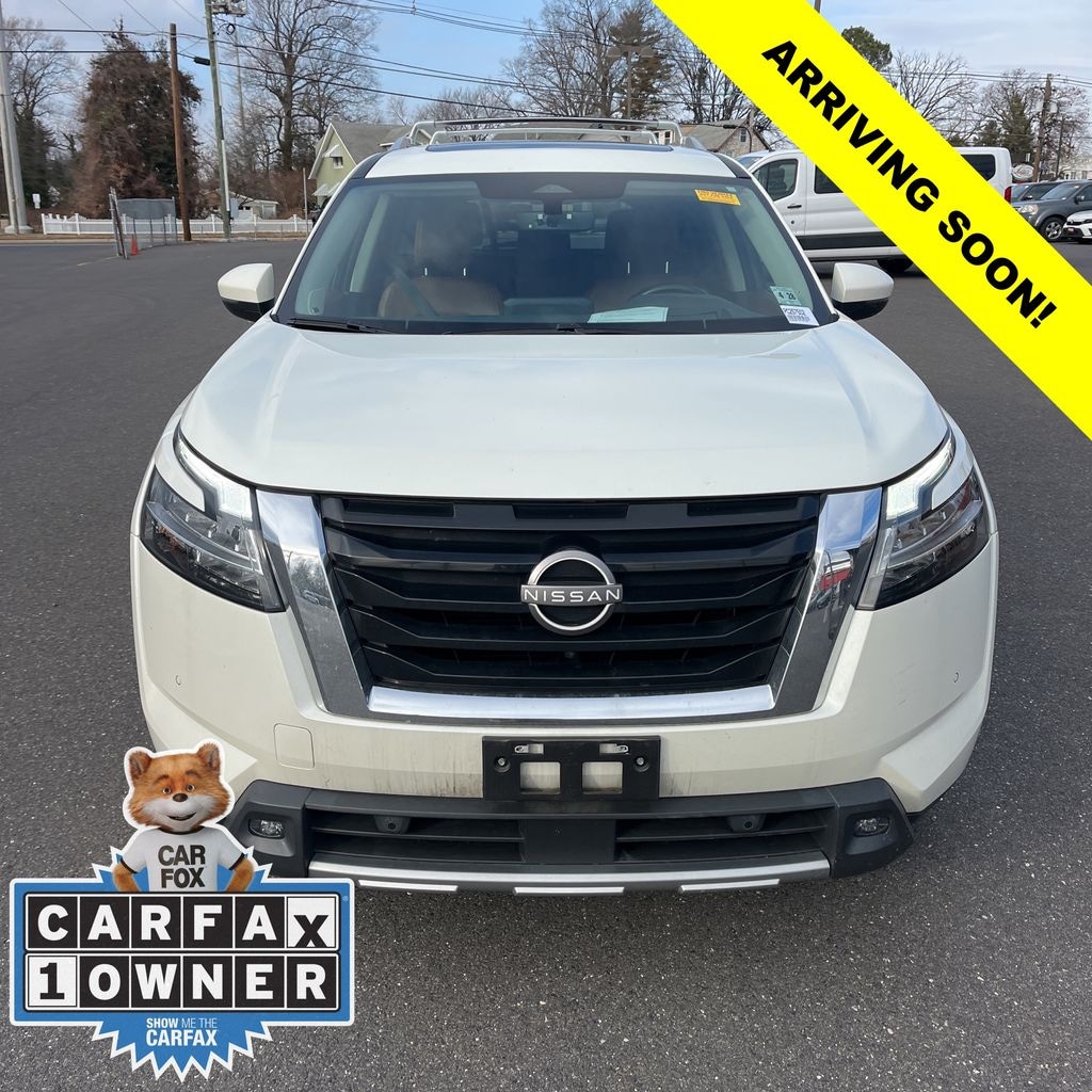 Used 2023 Nissan Pathfinder Platinum SUV