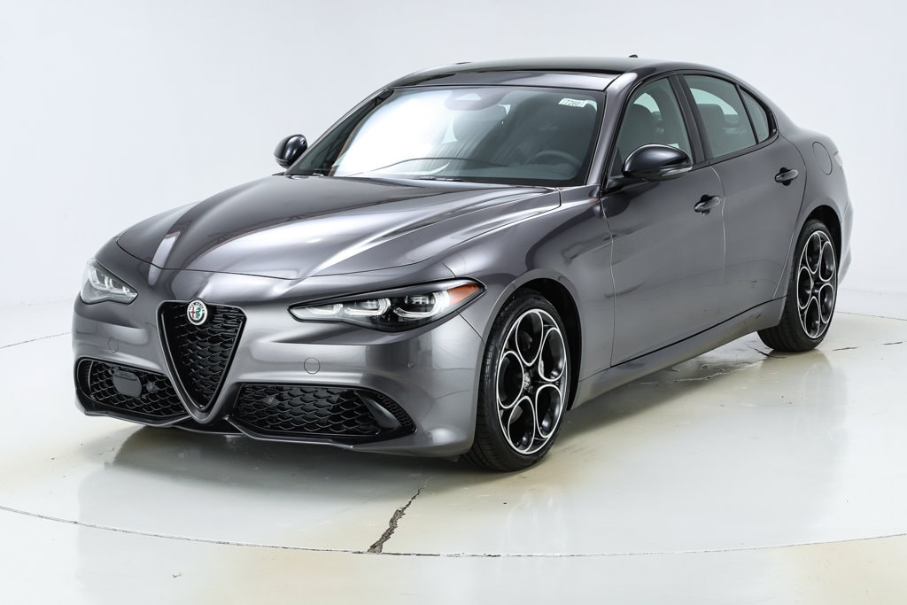 2025 Alfa Romeo Giulia Base - Photo 41