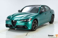 2025 Alfa Romeo Giulia INTENSA AWD Sedan