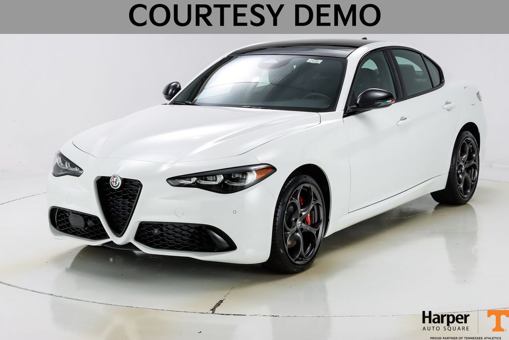 2025 Alfa Romeo Giulia Tributo Italiano AWD's photo